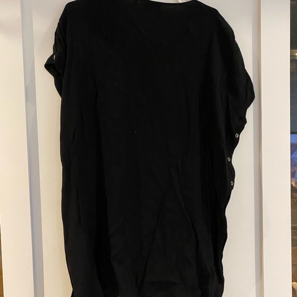 Aritzia black dress - Picture 3 of 3